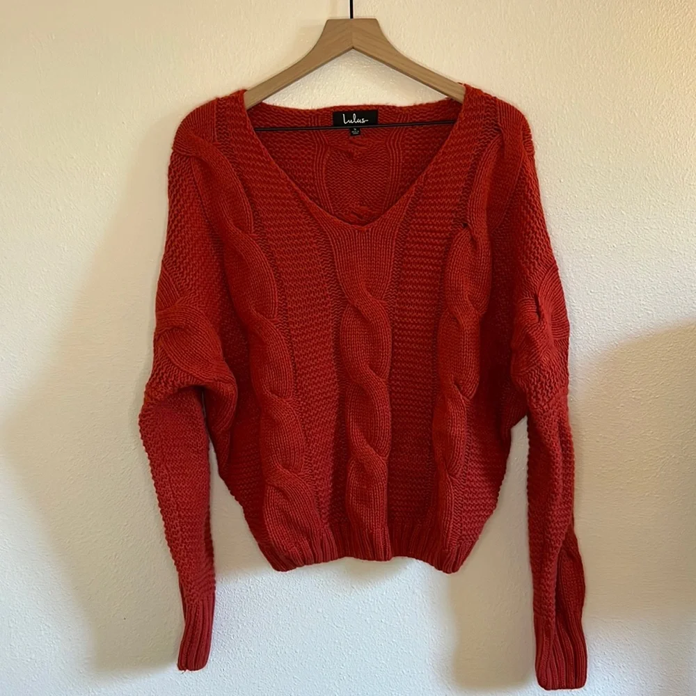 Lulu’s Sweater - Picture 1 of 4